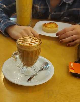 Blend Café • Lounge