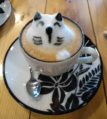 Blend Café • Lounge