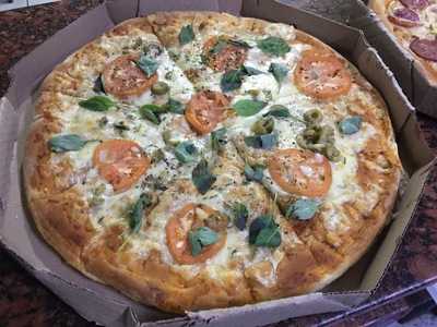 Pizzaria E Sorveteria Meg Bom