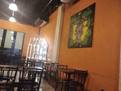 Ponto & Virgula Pizzaria