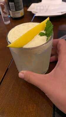 Stk Gastronomia & Bar