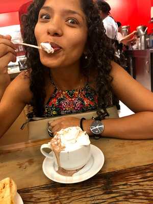 Hana Panificadora E Confeitaria