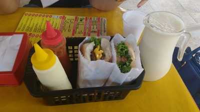 Photo 1