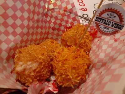 Buffalo Wings Bar
