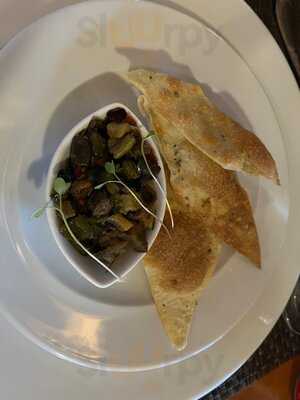 Famiglia Muccini Ristorante