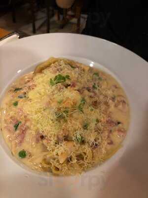 Famiglia Muccini Ristorante