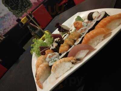 Tamagochi Sushi Garden