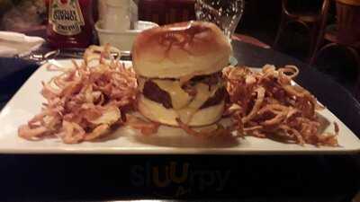 The Basement English Pub