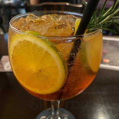 Polpetta - Pão Com Bolinho