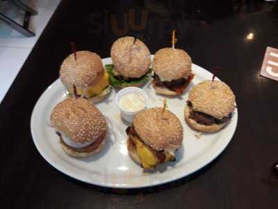 Polpetta - Pão Com Bolinho