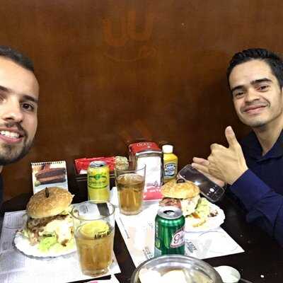 Hamburgueria Vira Latas