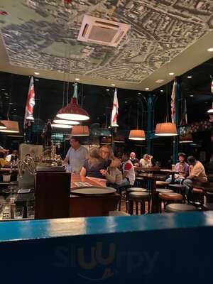 Container British Beer