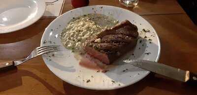 Alcides Carnes Y Tragos