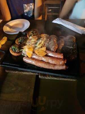 Alcides Carnes Y Tragos