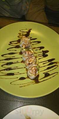Manza Sushi Bar