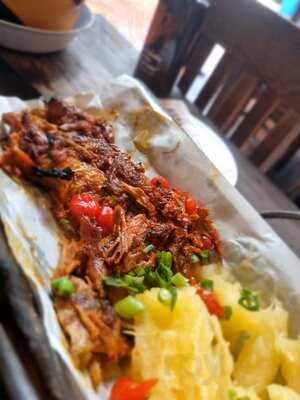 Macaxeira Restaurante & Cachaçaria