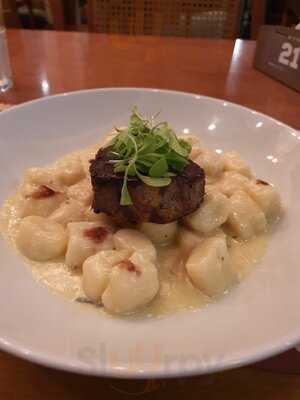 Alligator Steakhouse & Craft Beers