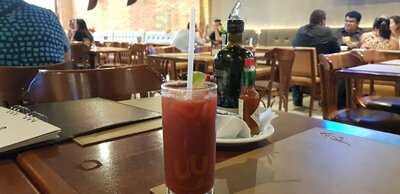 Coco Bambu Market Place