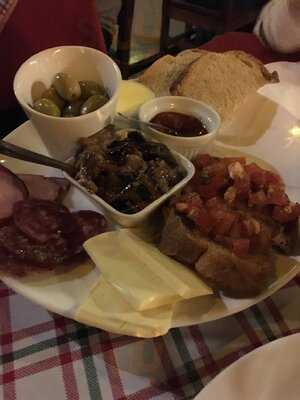 Restaurante Funiculì Funiculà Em Blumenau