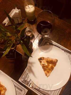 Auguri Pizzaria E Forneria