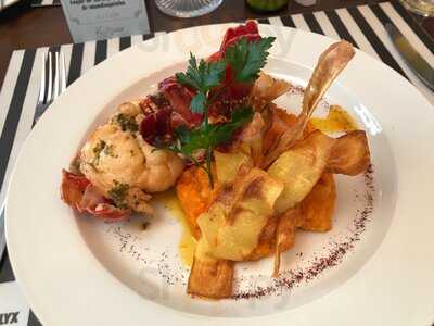 K Bistro / Blue Jasmim