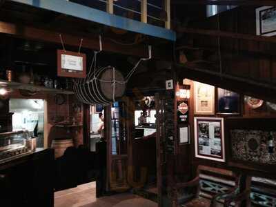 Ostradamus Bar E Restaurante