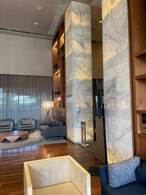 Abelardo Restaurante & Bar