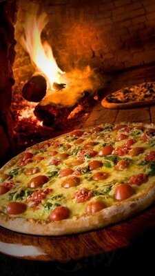 Aspasia Pizzaria & Choperia