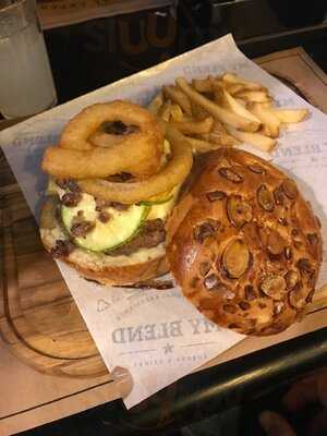 My Blend Burger & Drinks