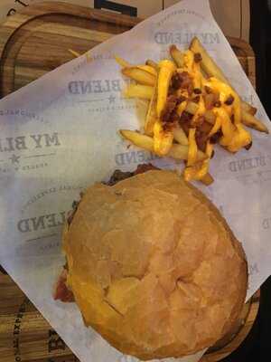 My Blend Burger & Drinks