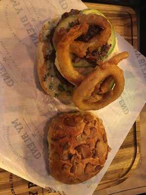 My Blend Burger & Drinks