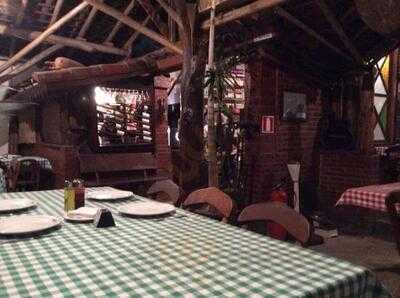 Artezannale-pizzeria E Cervejaria