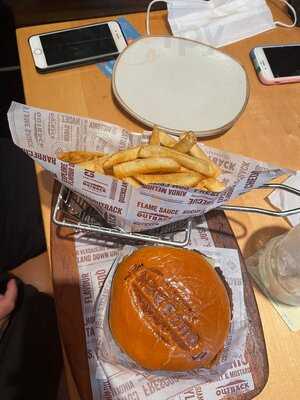 Outback Steakhouse - Balneario Camboriú Shopping