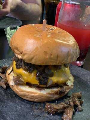 Seven Kings Burges N’beers