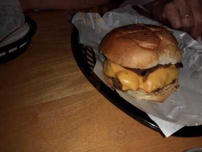 Pit's Burger
