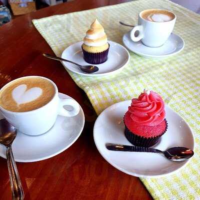 Fairyland Café & Cupcakeria