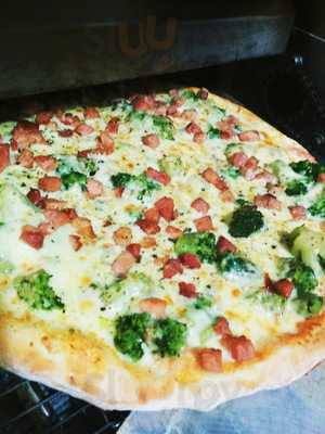 Torre De Pisa Pizzaria