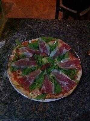 Pizza Pazza