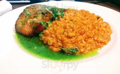 Amadeus Bar E Restaurante