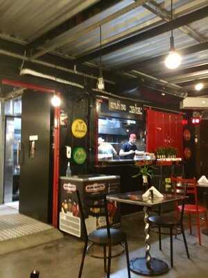 S.o.s. Gourmet Container