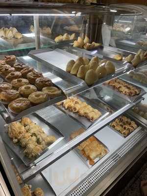 Padaria Flor De Mogi - Parque Monte Libano