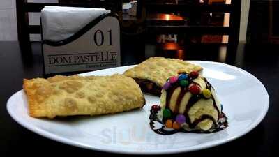 Dom Pastelle