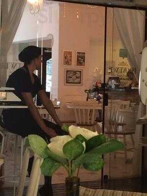 Provence Casa De Chá E Restaurante