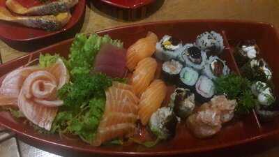 Aji Sugoi Culinária Japonesa