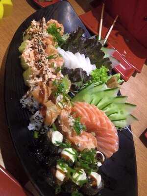 Aji Sugoi Culinária Japonesa