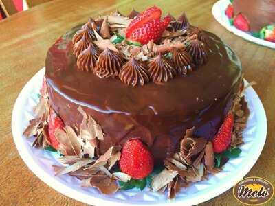 Padaria E Confeitaria Melo