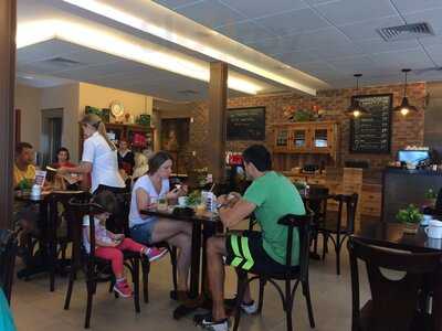 Empório Casa Porto Café