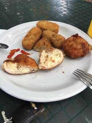 Vitorio's Scoth Bar E Restaurante