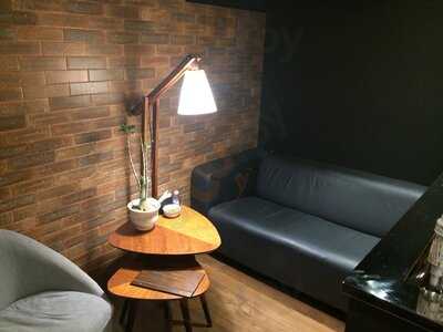 Insomnia Cafe & Lounge