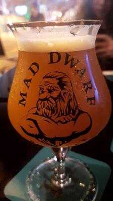 Mad Dwarf - Pub